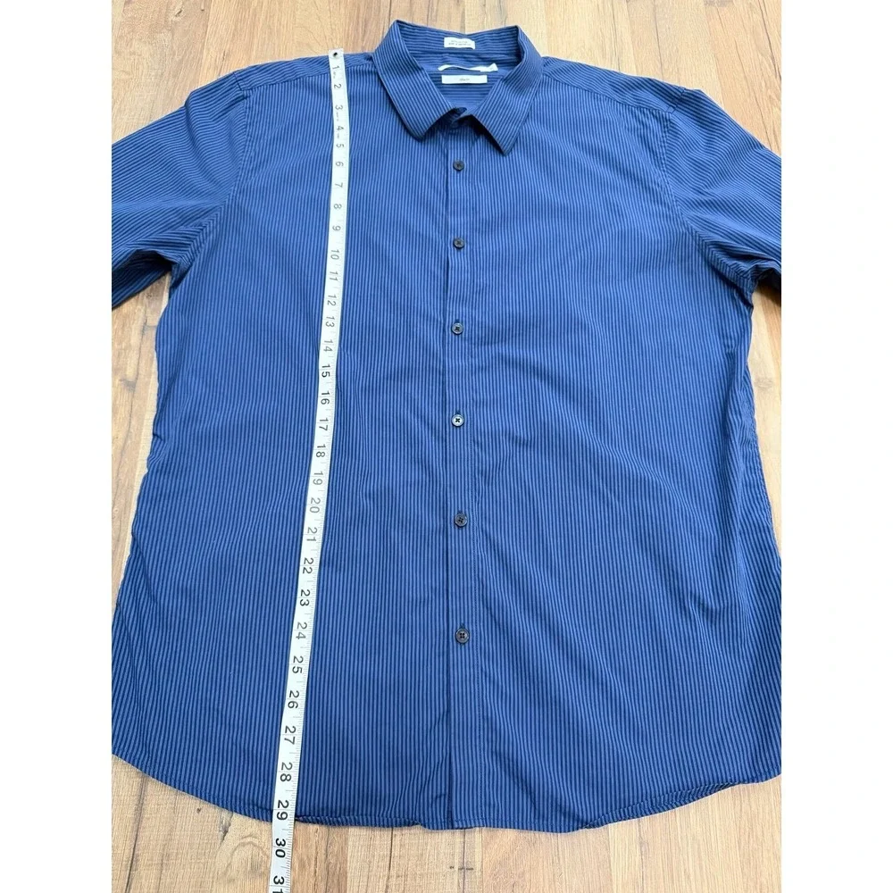 Calvin Klein Men's Dress ShirtXL Slim Fit Blue Pinstripe‎ Button Up Long Sleeve